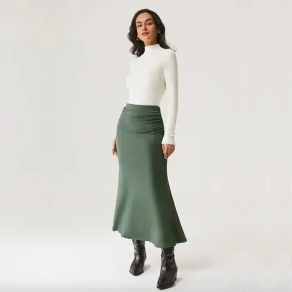 OGL Dresses & Skirts - NWT OGL MaxWarm Mermaid Maxi Skirt Moss Green Soft Small #1913